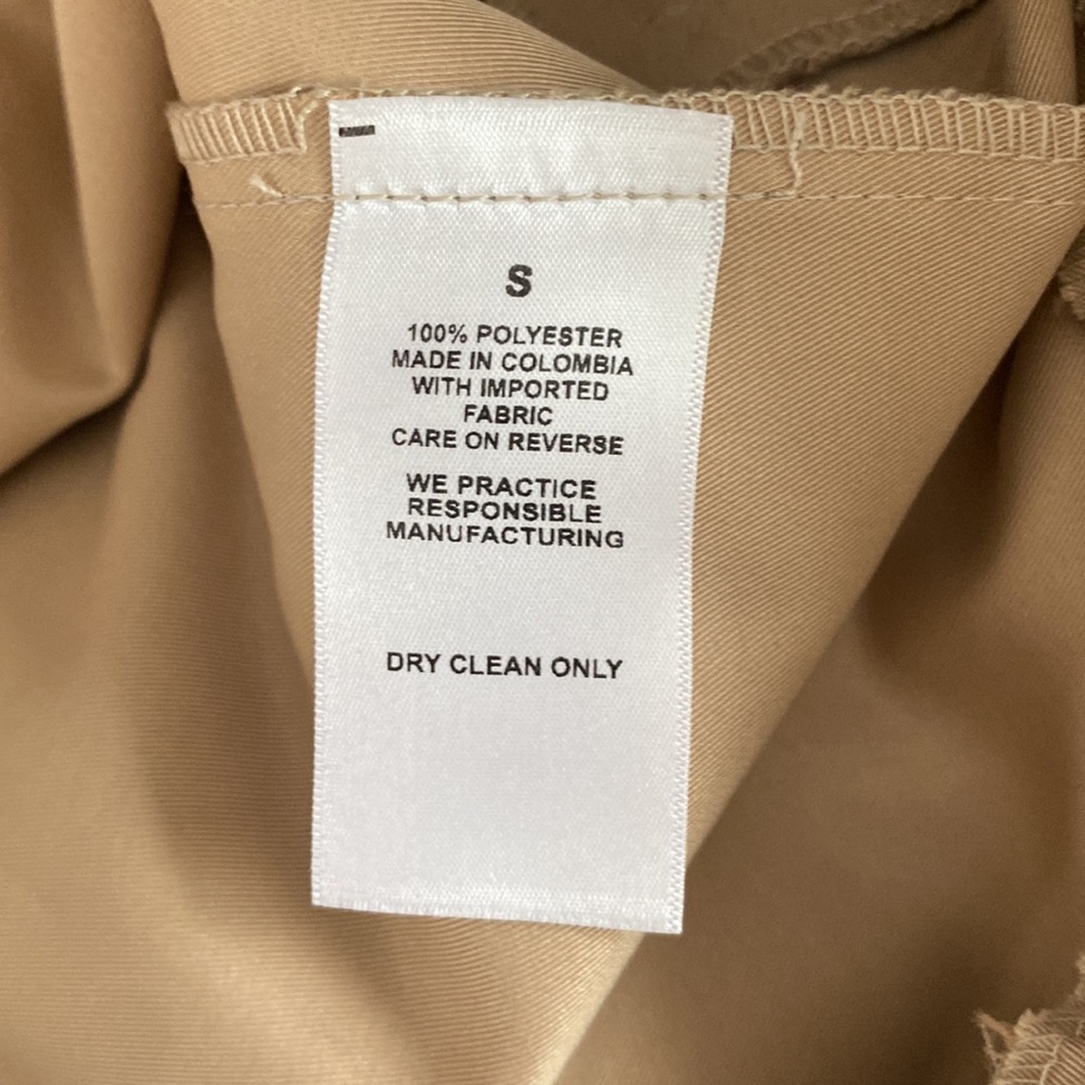 61. NEW! NONchalant Revolve Tan Jaci Romper Zip Up Satin Jumpsuit size Small - Picture 8 of 9